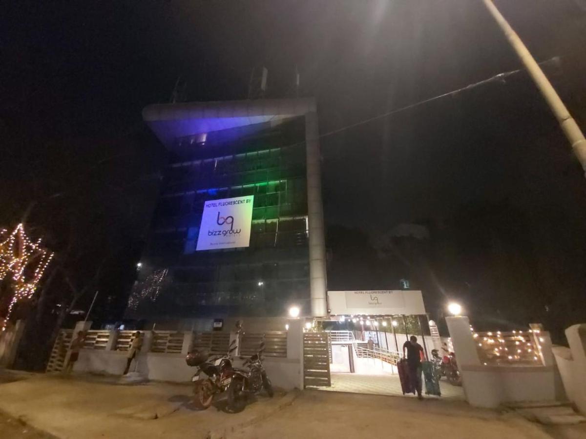 Fluorescent By Bizzgrow Hotels International Airport - Formerly Known As Byaris International Mumbai Exterior photo